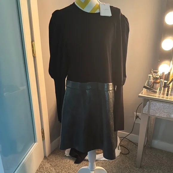 Ted Baker | Skirts | Elegant Black Skirt | Poshmark Ted Baker | Skirts | Elegant Black Skirt | Poshmark